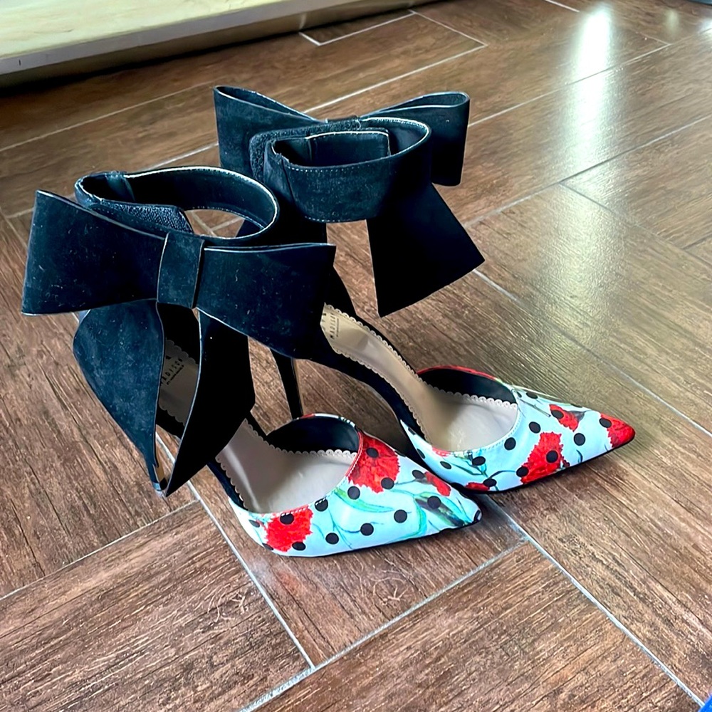 Shoe Dazzle